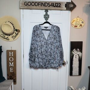 Davi & Dani boho Cottagecore Floral Balloon Sleeve Plus Size Blouse 2X Vneck